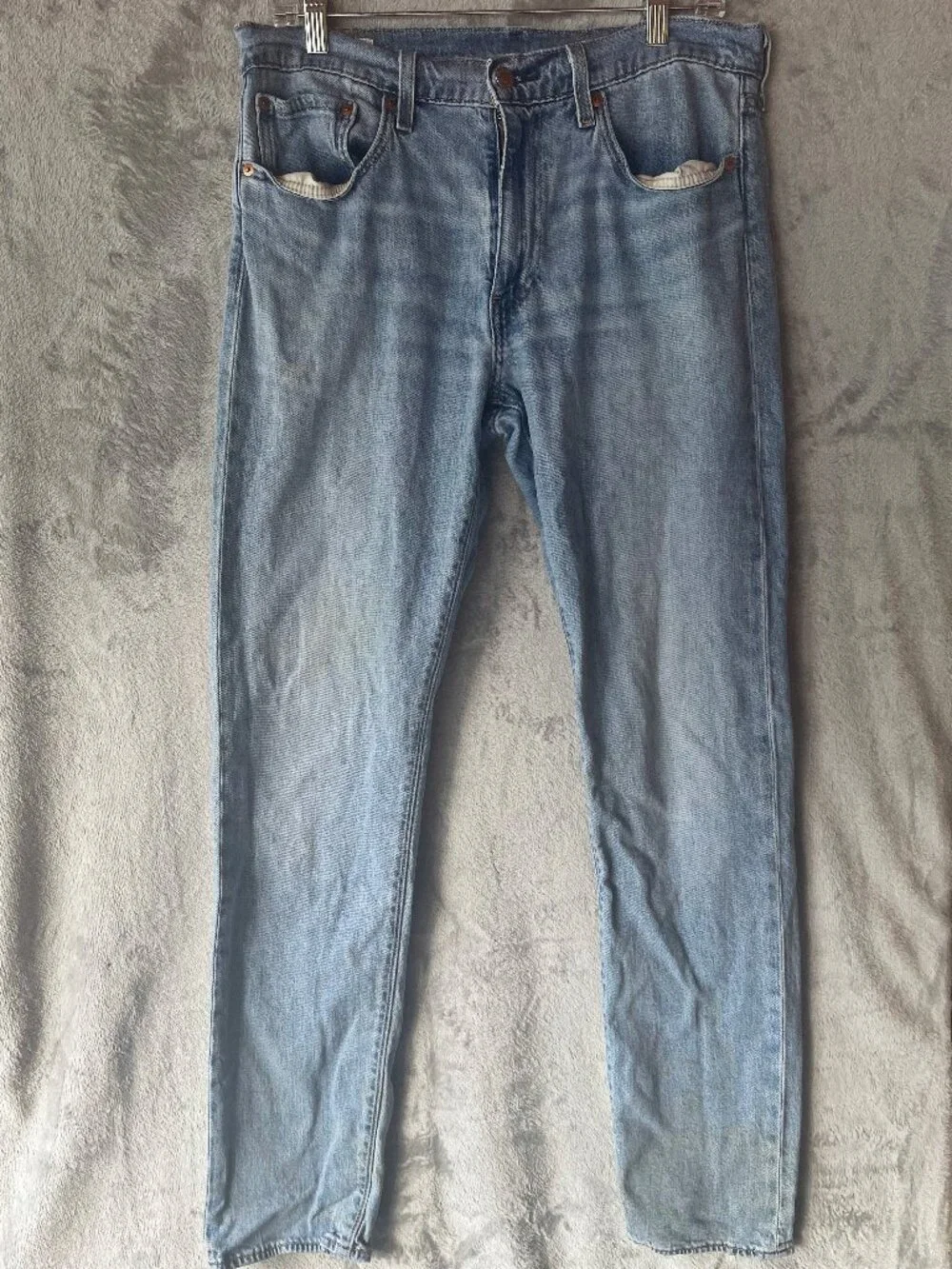 Levi’s Premium 502 Regular Taper Light Wash Jeans - Men’s 32x34
